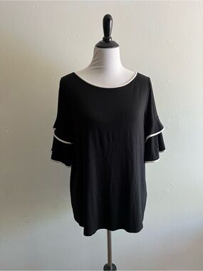 J. Jill Black Short Sleeve Tee with White Trim